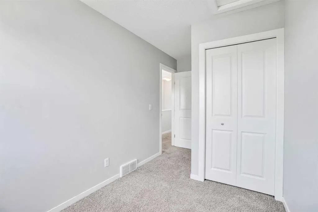 178 New Brighton Point SE