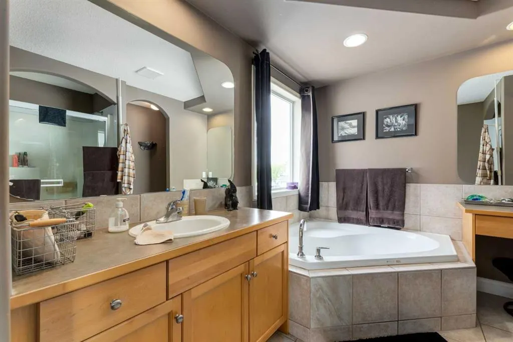 169 Tuscany Ridge Park NW