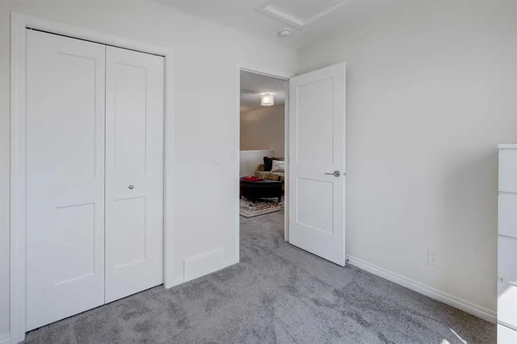 245 Ellen Way