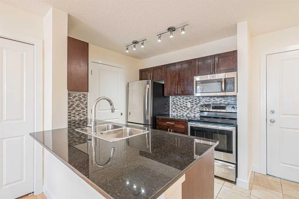 1317 27 Street SE, #4405