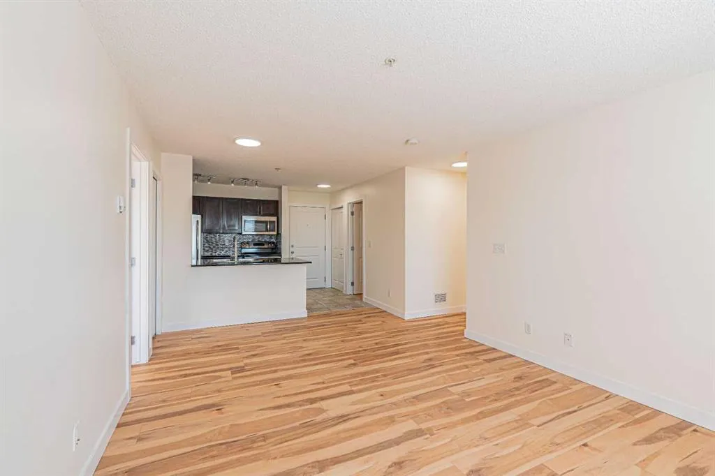 1317 27 Street SE, #4405