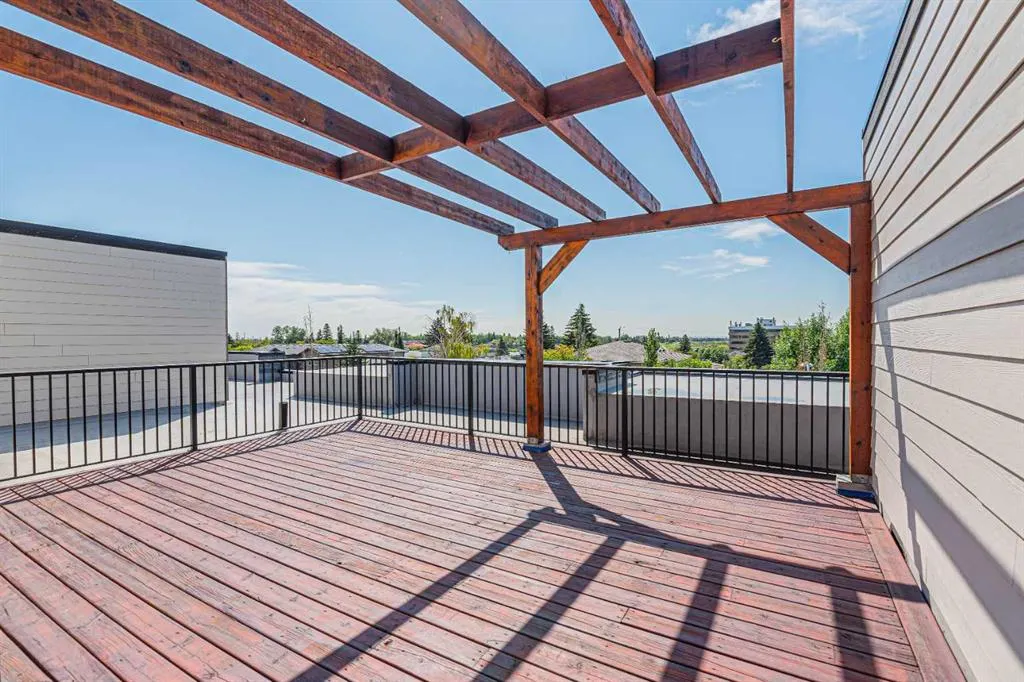 1317 27 Street SE, #4405