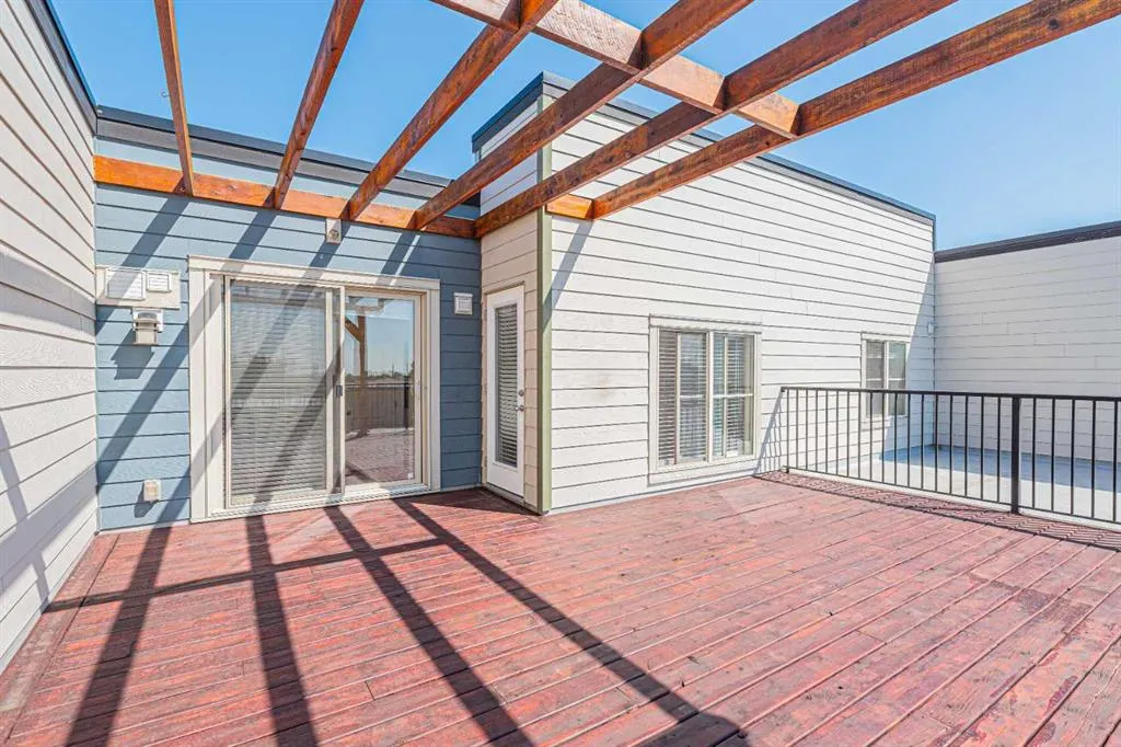 1317 27 Street SE, #4405