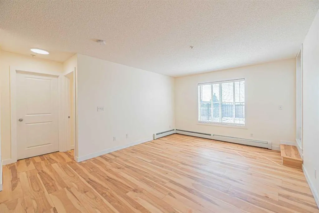 1317 27 Street SE, #4405
