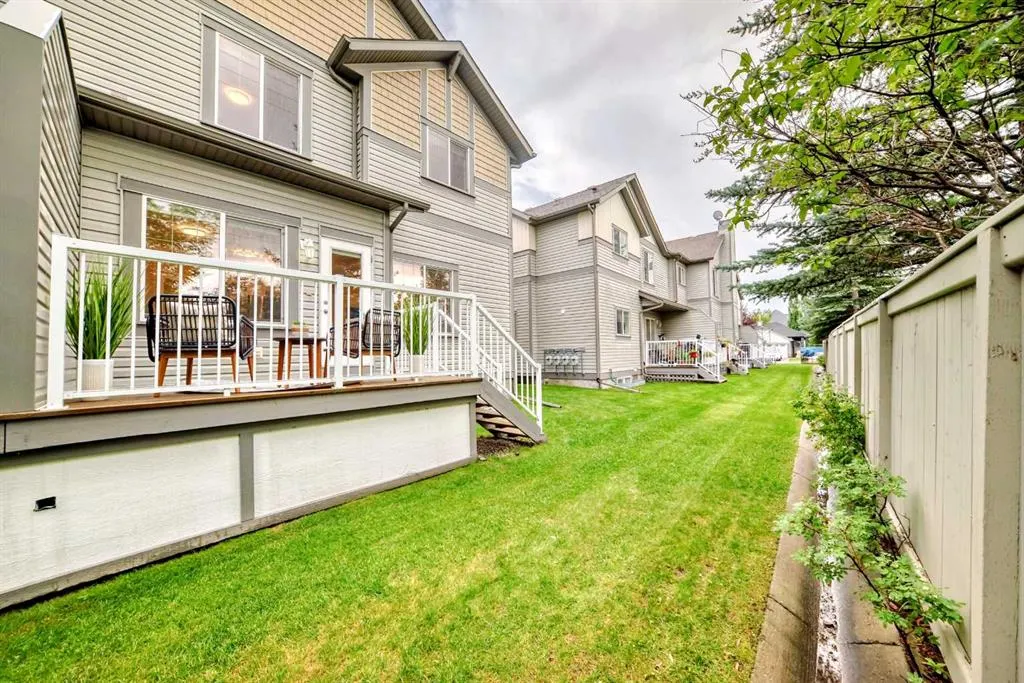 100 Coopers Common SW, #105