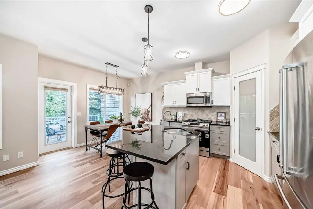 100 Coopers Common SW, #105