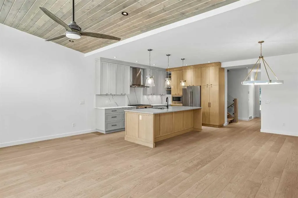 245B Three Sisters Drive