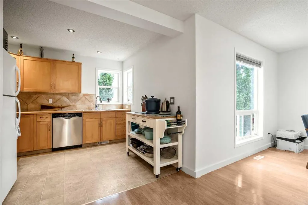 137 Bridlewood Lane SW