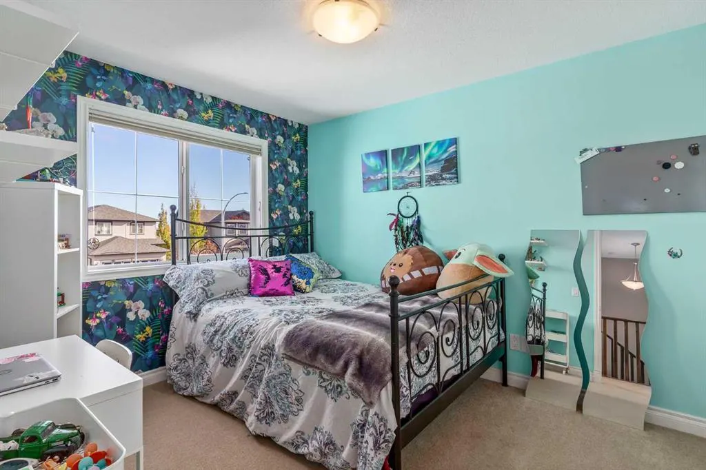 507 Westmount Close