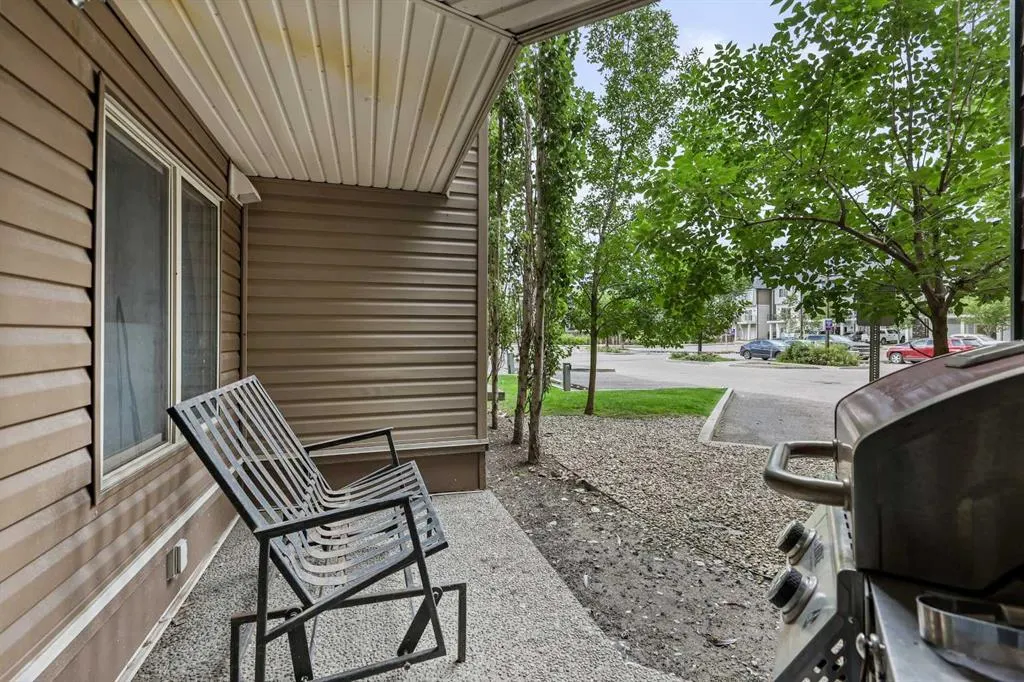355 Taralake Way NE, #120