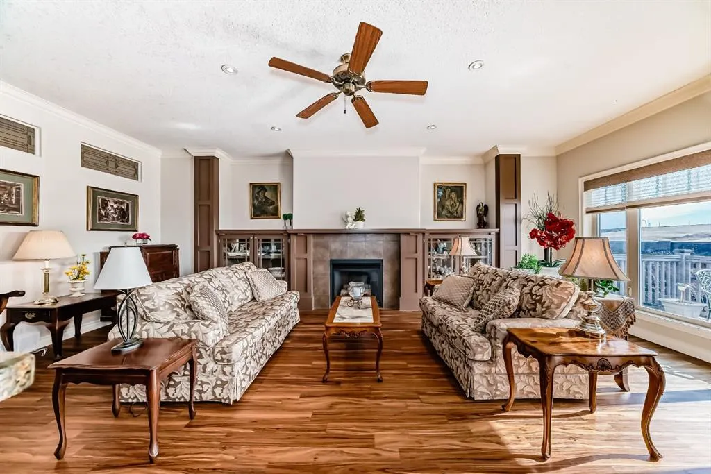69 Bridle Estates Road SW