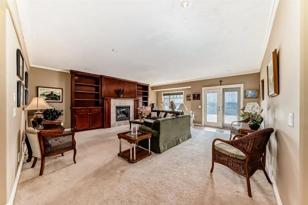 69 Bridle Estates Road SW