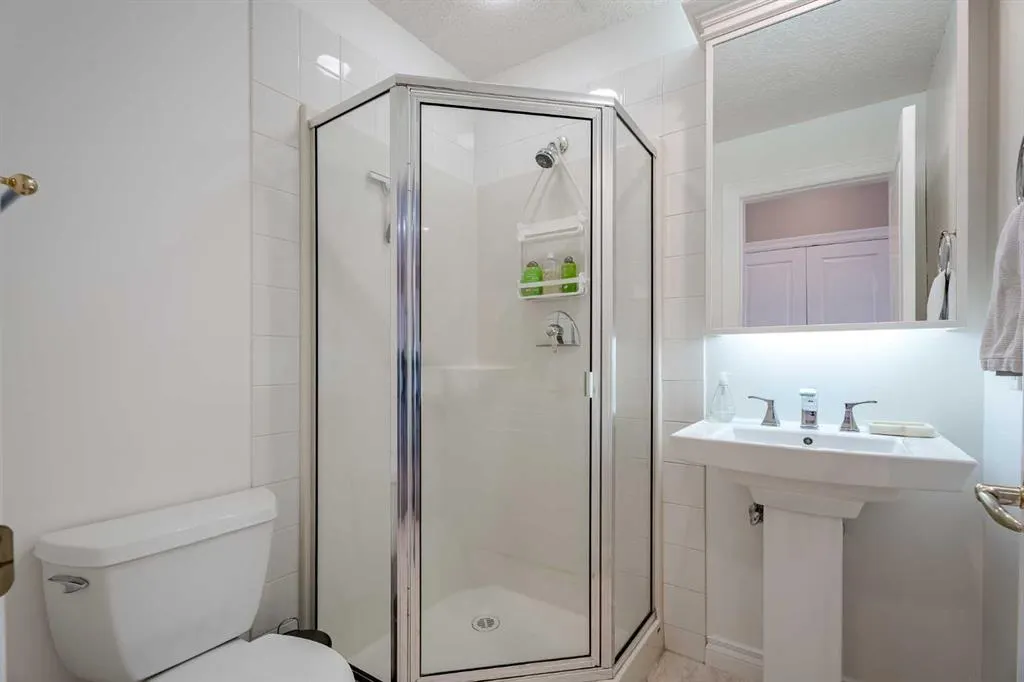 59 22 Avenue SW, #412