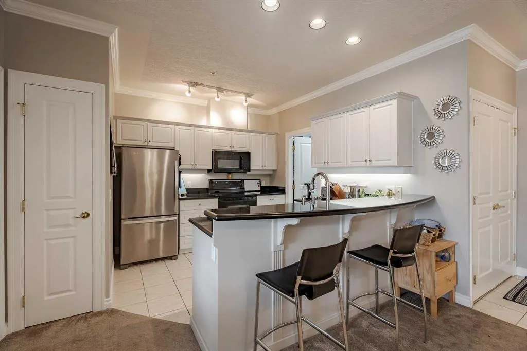59 22 Avenue SW, #412