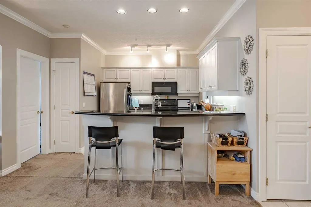 59 22 Avenue SW, #412