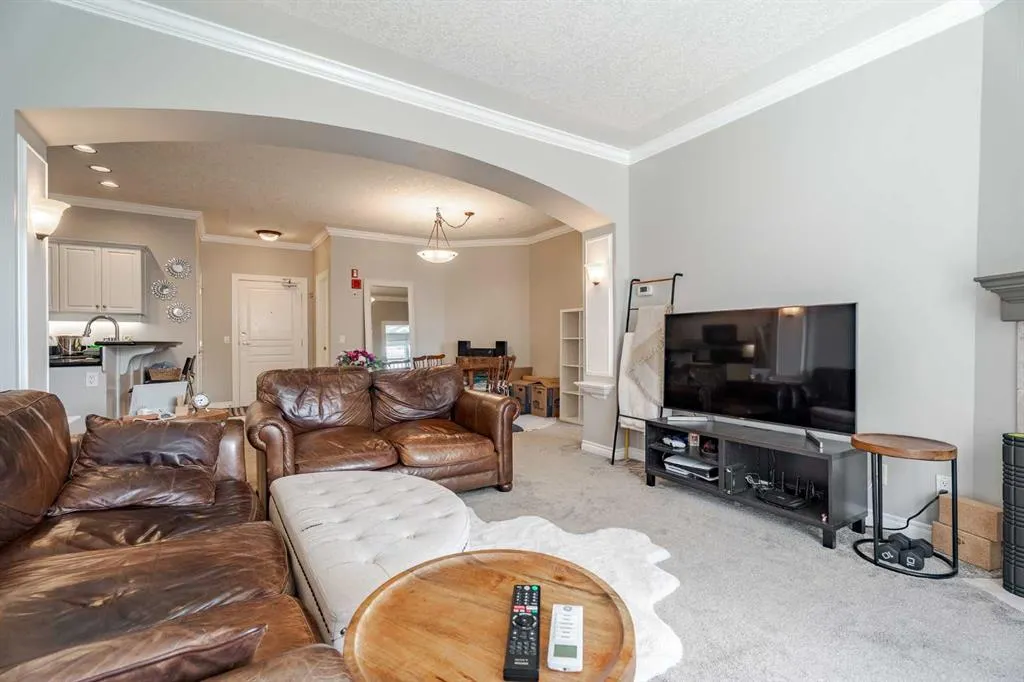 59 22 Avenue SW, #412