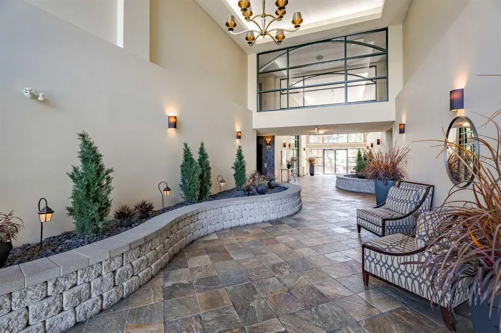 59 22 Avenue SW, #412