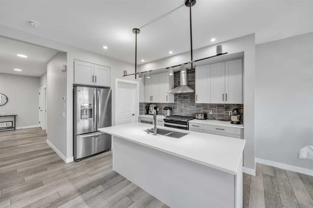 148 Cornerbrook Road NE