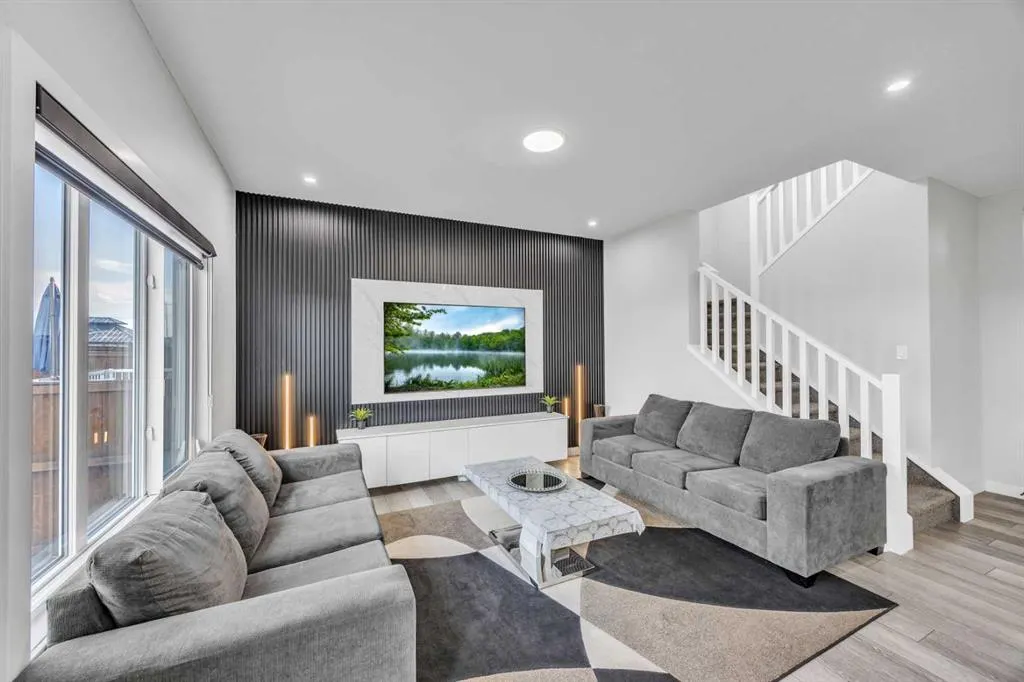 148 Cornerbrook Road NE