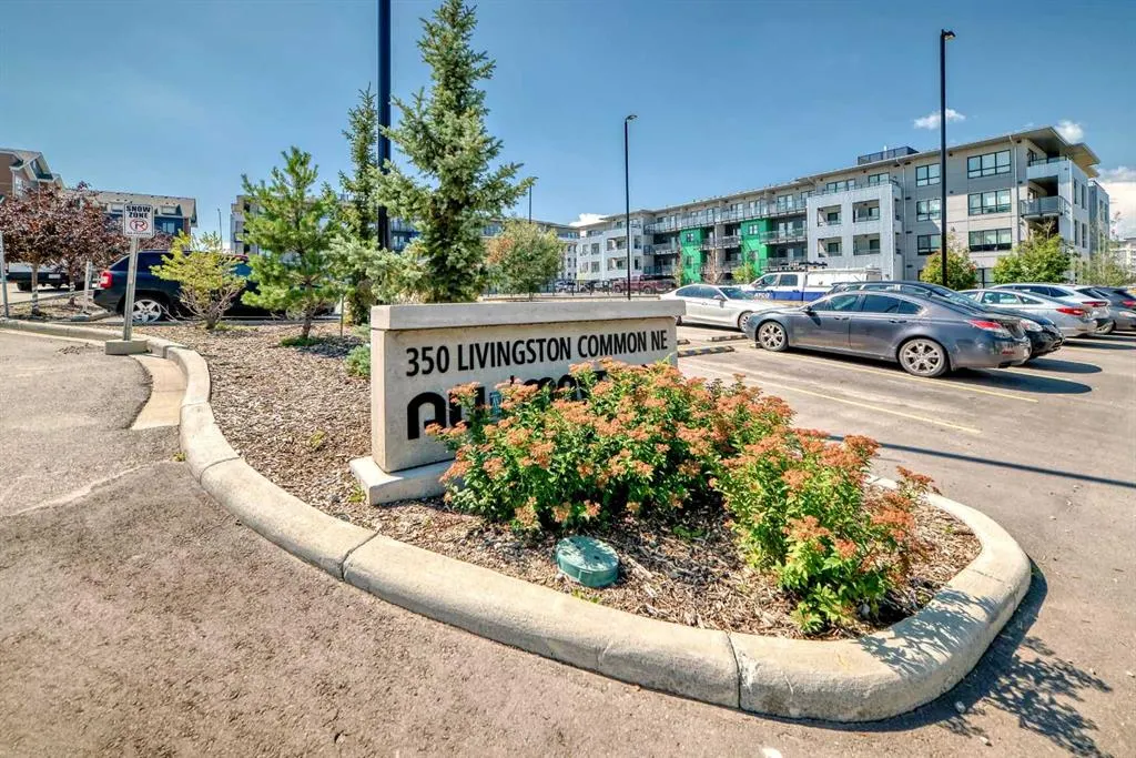 350 Livingston Common NE, #2310