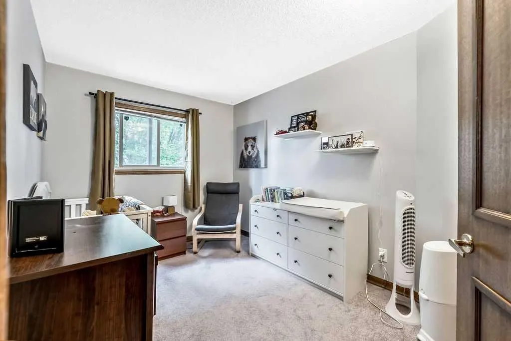 156 Sandpiper Circle NW