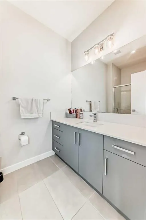 151 Skyview Bay NE, #2202