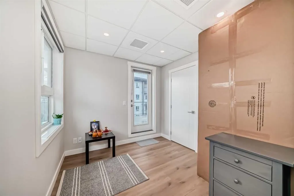 151 Skyview Bay NE, #2202