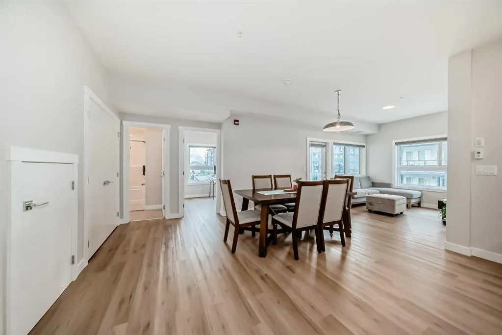 151 Skyview Bay NE, #2202