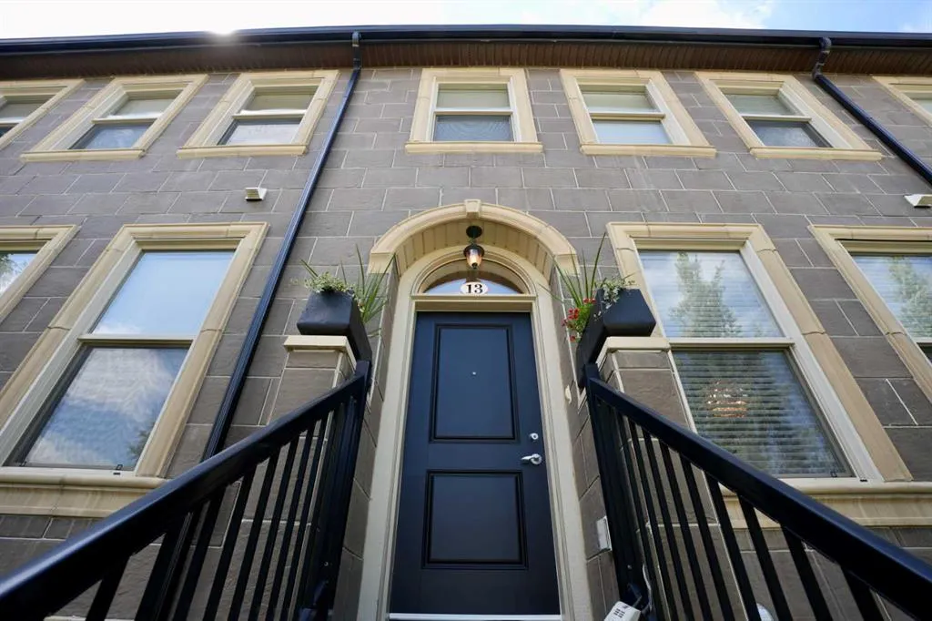 13 Sage Meadows Terrace NW