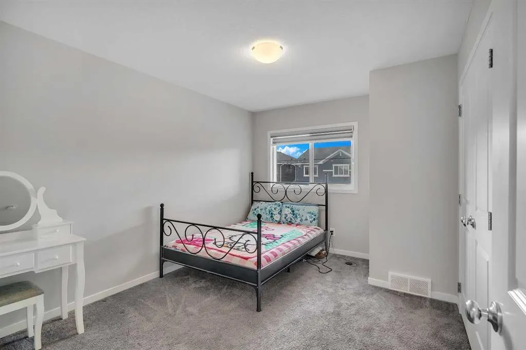 74 Red Sky Road NE