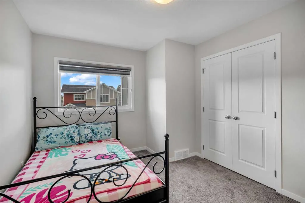 74 Red Sky Road NE