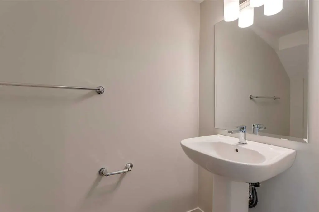 40 Livingston Parade NE, #114