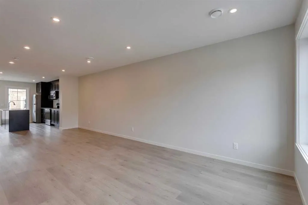 40 Livingston Parade NE, #114