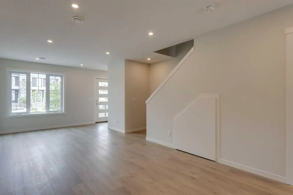 40 Livingston Parade NE, #114