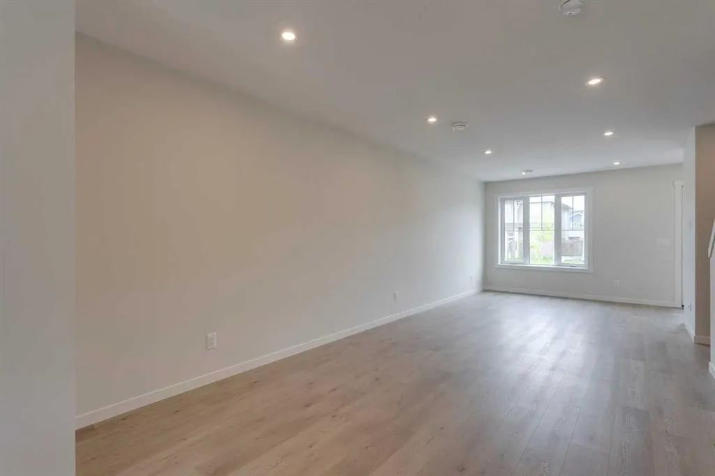 40 Livingston Parade NE, #114