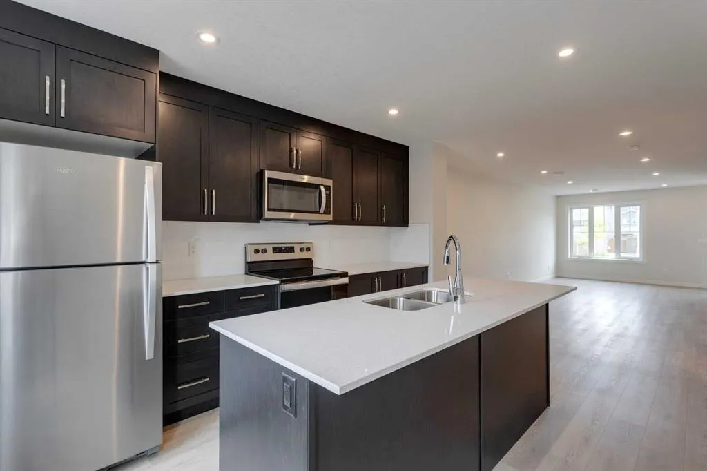 40 Livingston Parade NE, #114