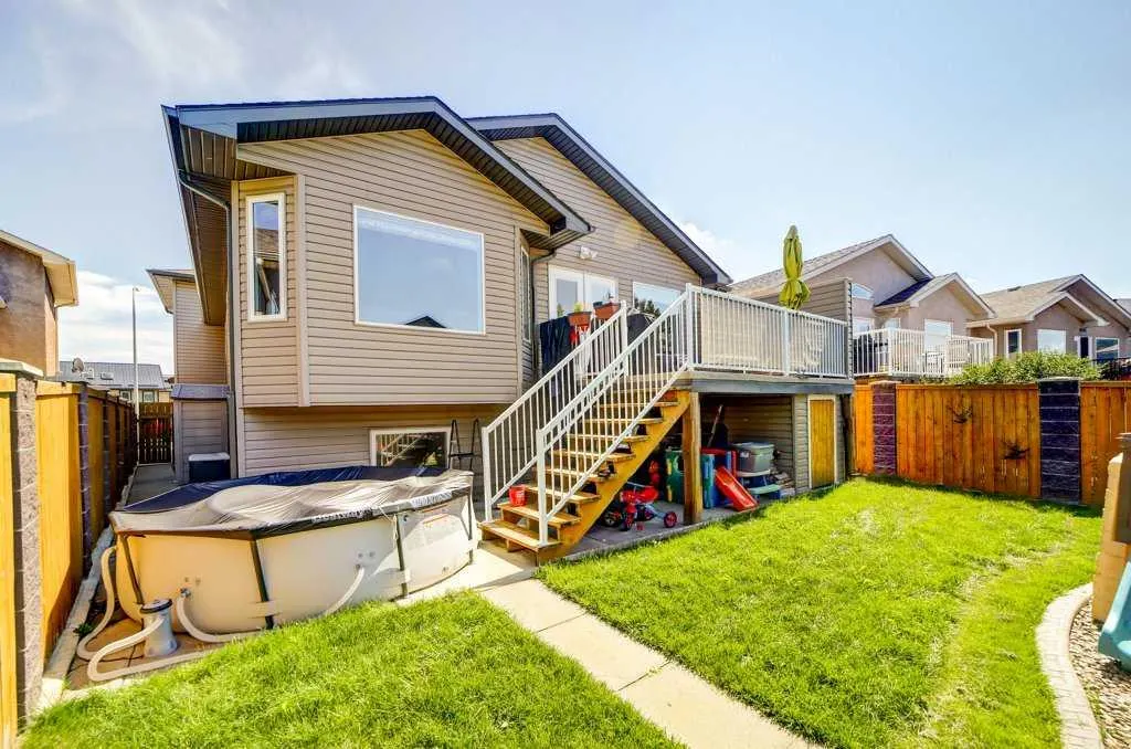 338 Kodiak Boulevard N
