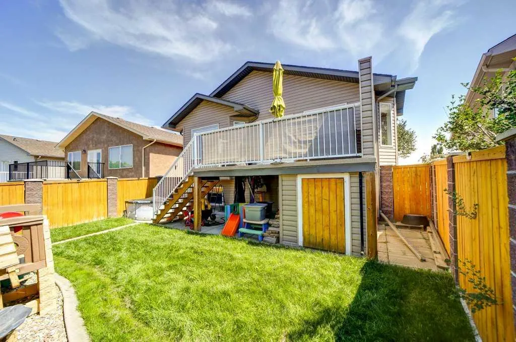 338 Kodiak Boulevard N