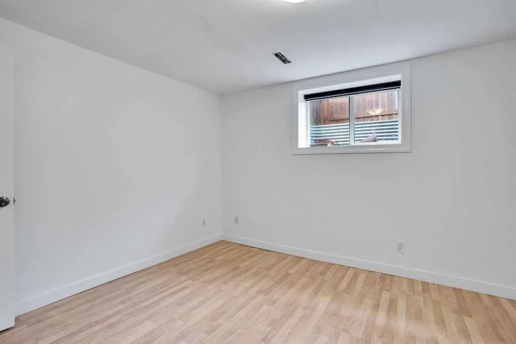 444 Evanston View NW