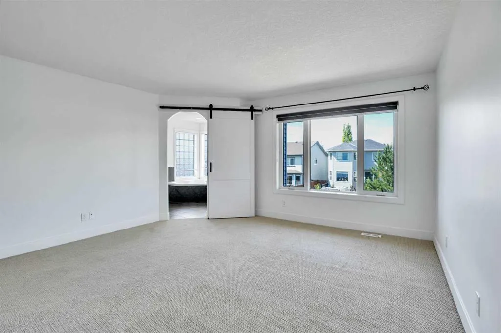 444 Evanston View NW