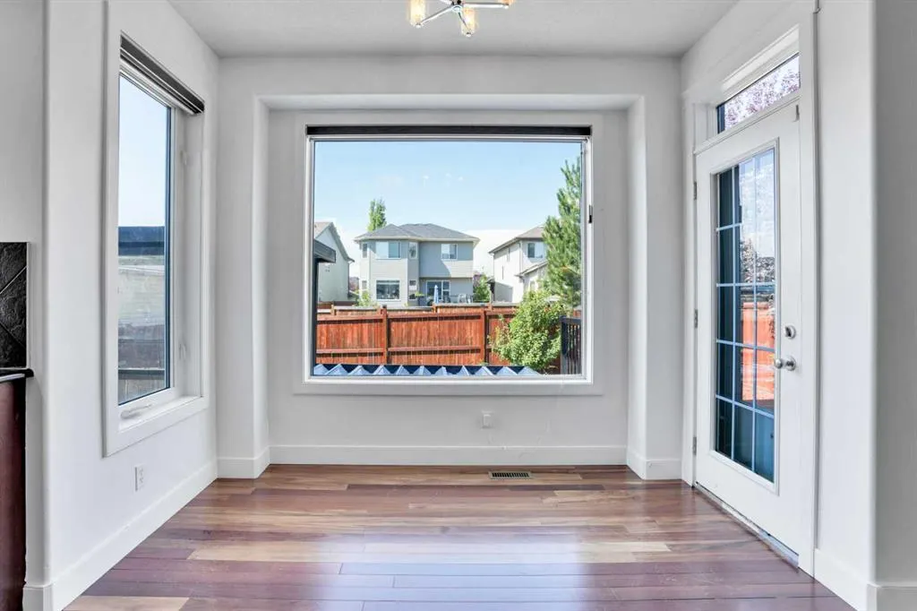 444 Evanston View NW