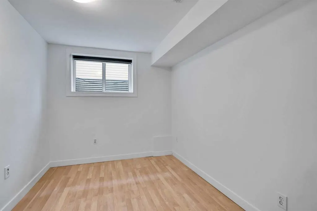 444 Evanston View NW