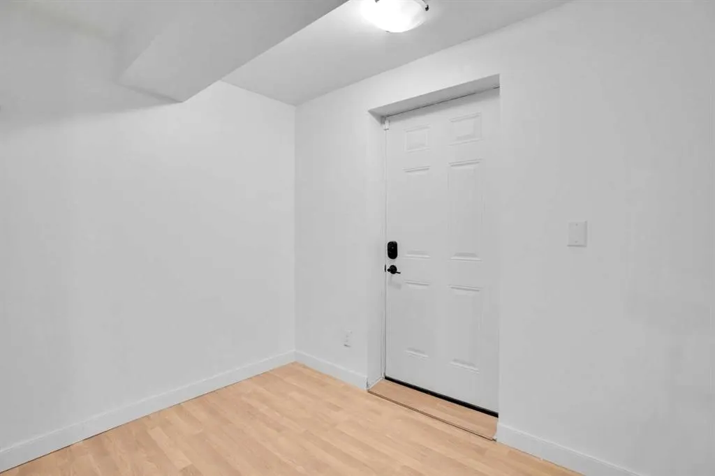 444 Evanston View NW