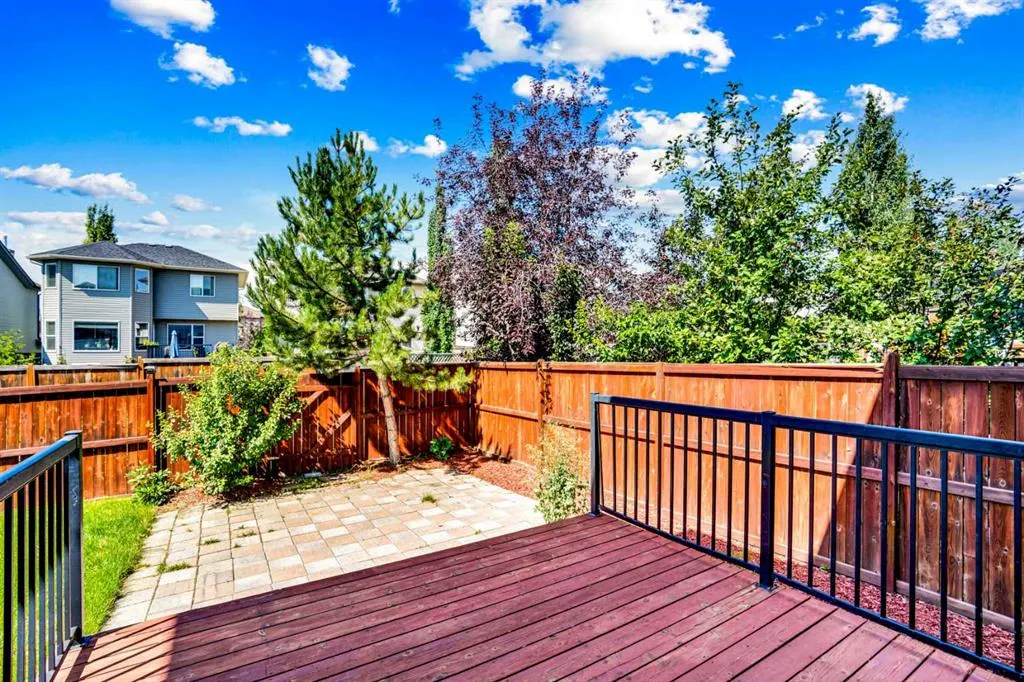 444 Evanston View NW