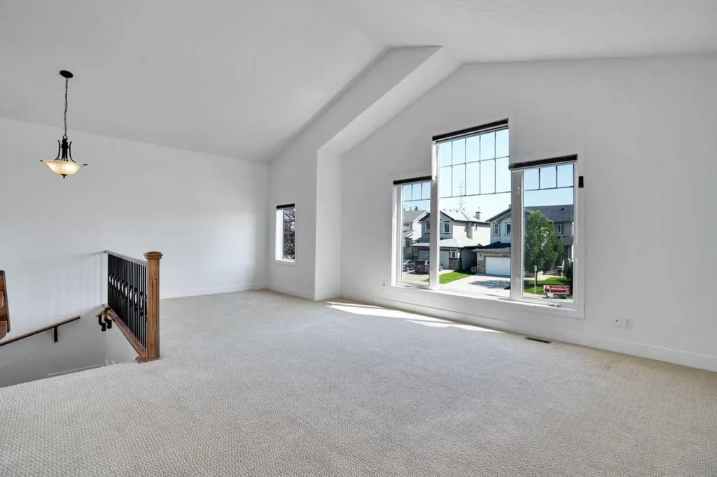 444 Evanston View NW