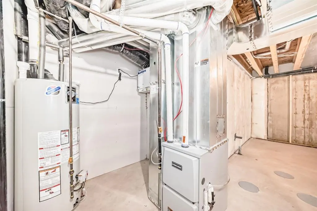 32 Midtown Close SW