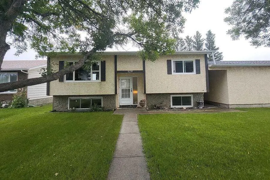 129 Young Crescent