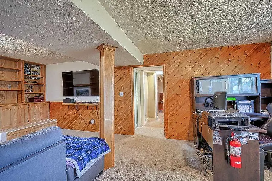 129 Young Crescent