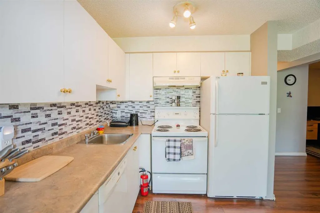 1620 70 Street SE, #4112