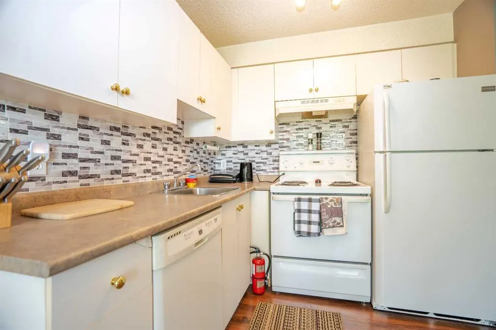 1620 70 Street SE, #4112